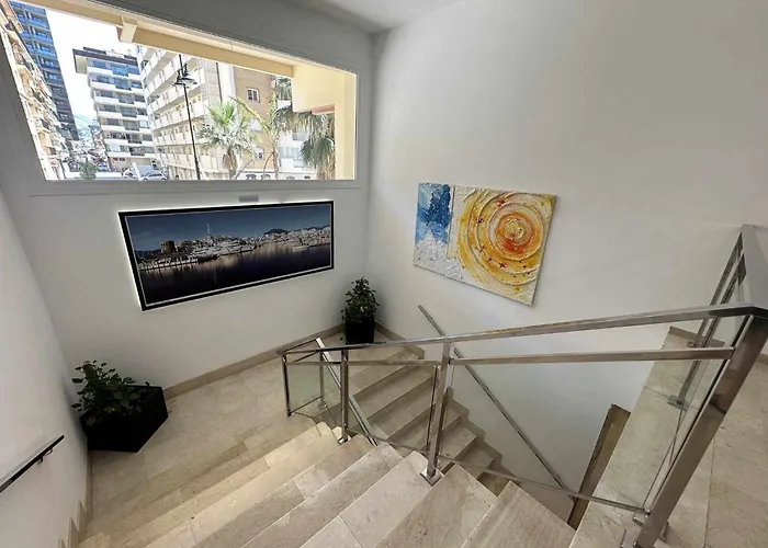 דירה Estudio Pyr Privado Con Piscina Y Playa פואנגירולה