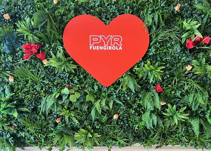 Estudio Pyr Privado Con Piscina Y Playa * פואנגירולה